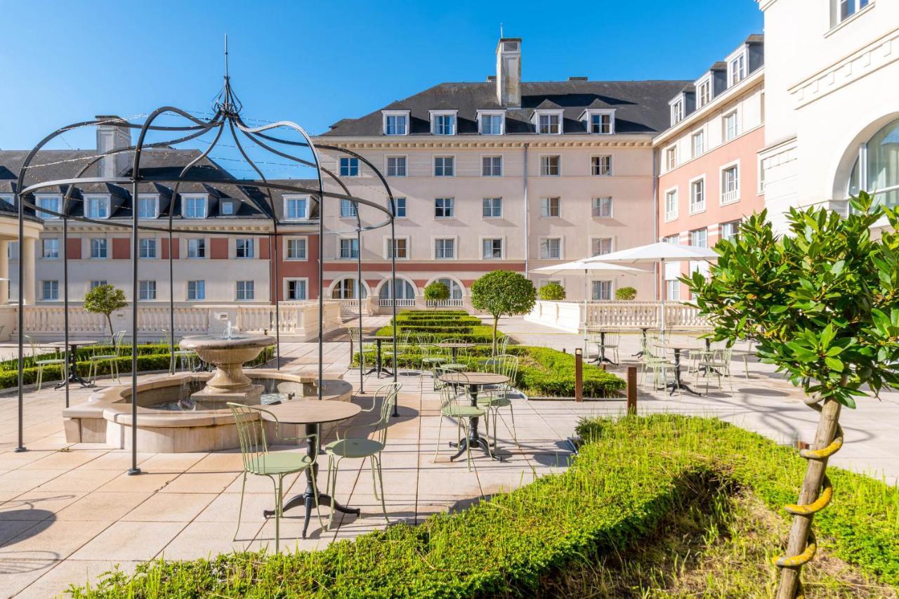 Dream Castle Hotel Marne La Vallee Magny-le-Hongre Kültér fotó